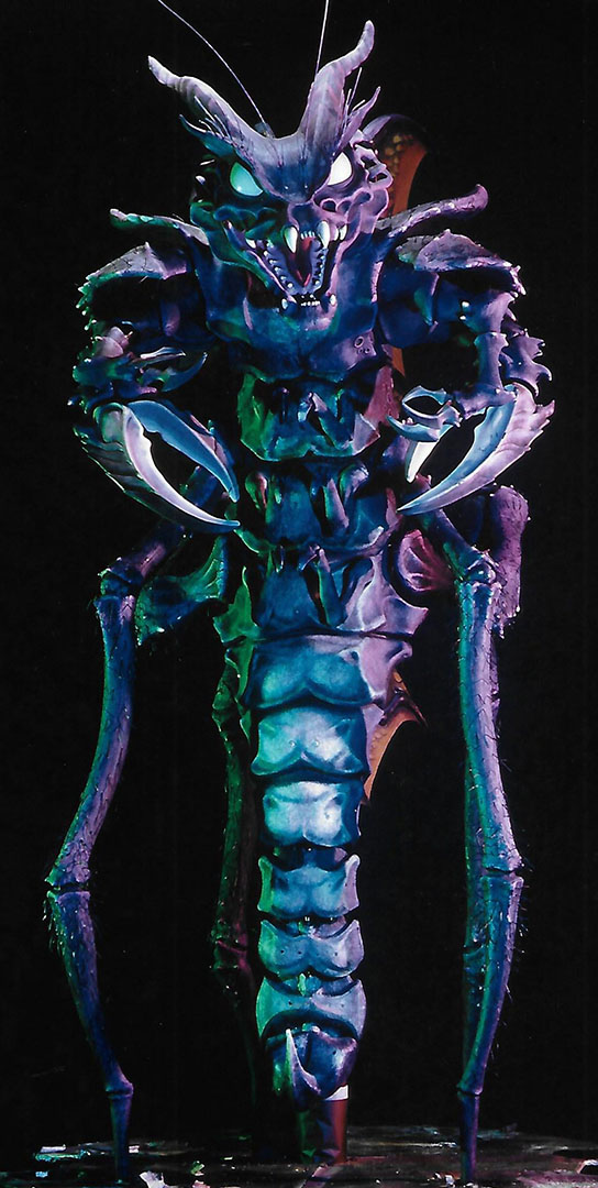 A painted sculpt of the antagonistic alien